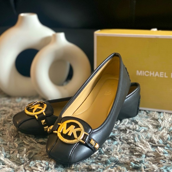 Authentic MK Fulton Moc - Picture 1 of 2